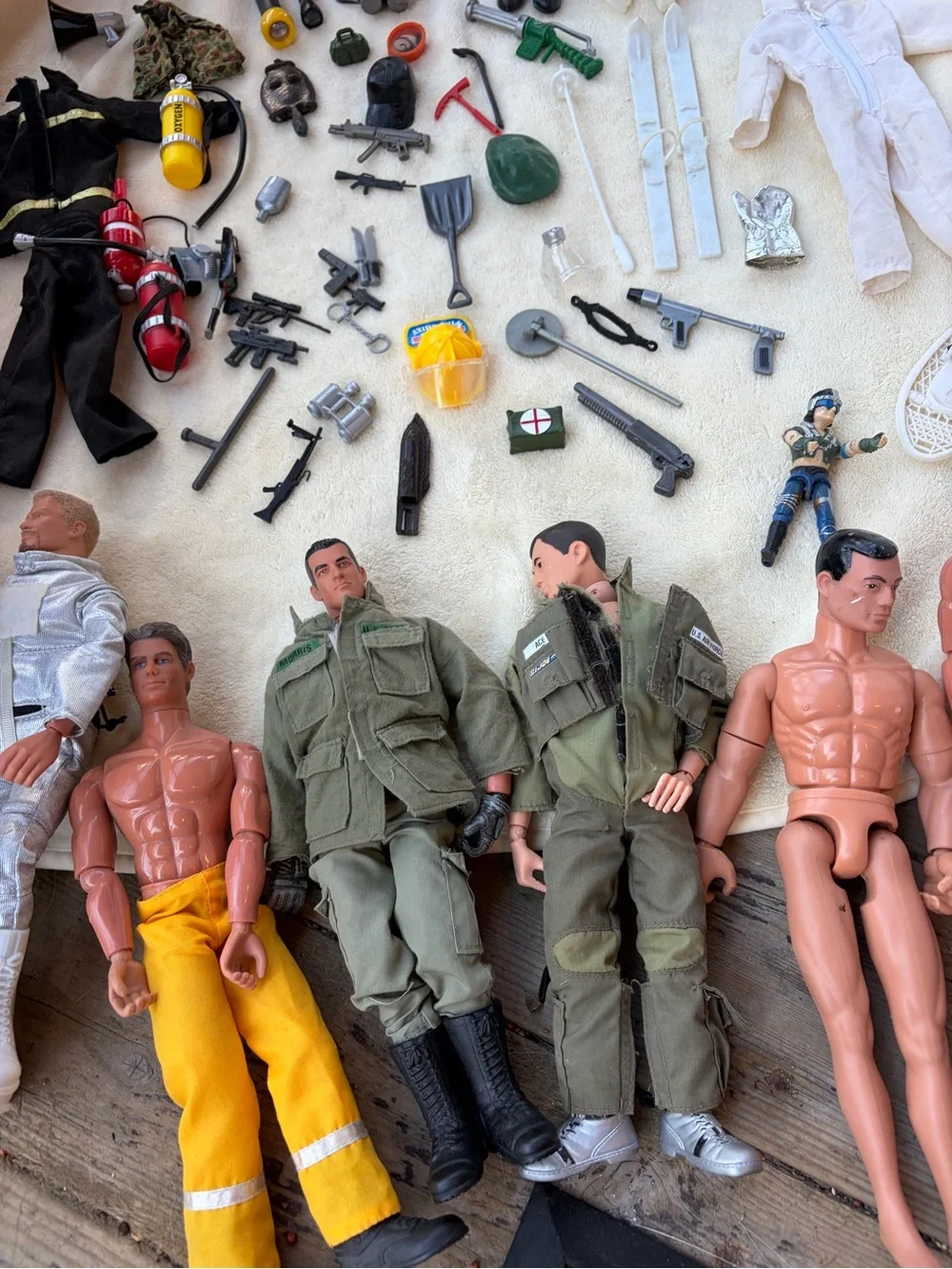 Vintage GI Joe/Placo 6-Figures & Military 75+ Accessories Lot -